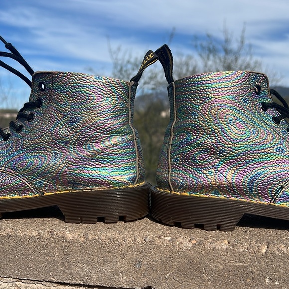 🏴󠁧󠁢󠁥󠁮󠁧󠁿 Vintage Dr. Martens MIE Rare Colorful Iridescent Ankle Boots UK 2 - Picture 8 of 17